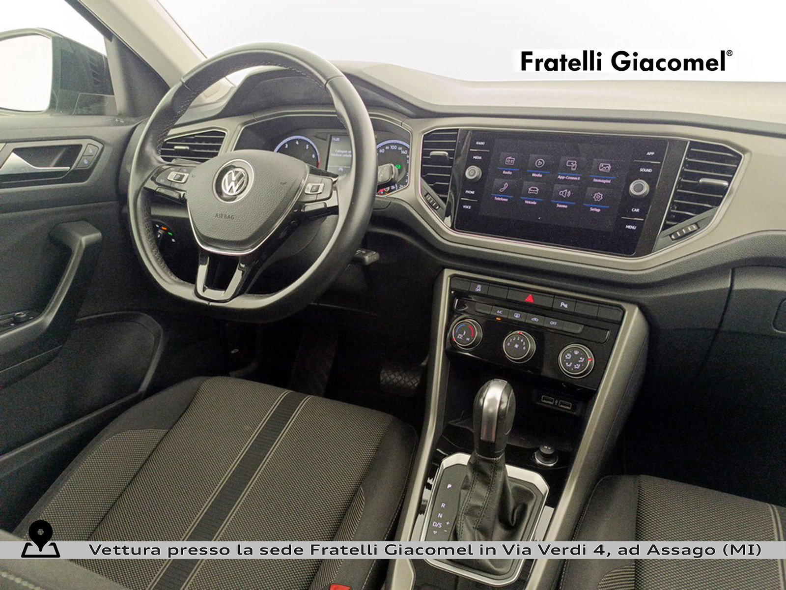 https://cdn-giacomel.caraffinity.it/fratelligiacomel/wrap360/large/83/+2026+09+21+V108135_6ab0e5406e5ef.jpg/e27d6a8714cf74c9132323522ffafea3.jpg