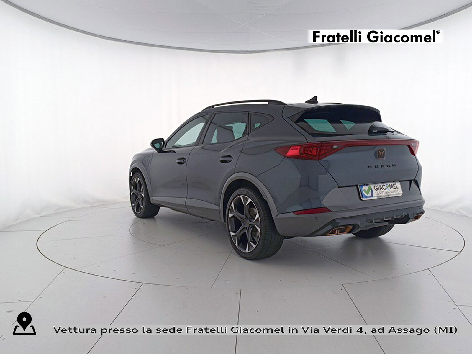 https://cdn-giacomel.caraffinity.it/fratelligiacomel/wrap360/large/83/+2026+10+06+V113606_6ac4d60a3ce81.jpg/c2427d561d760b776692b738451cfeee.jpg