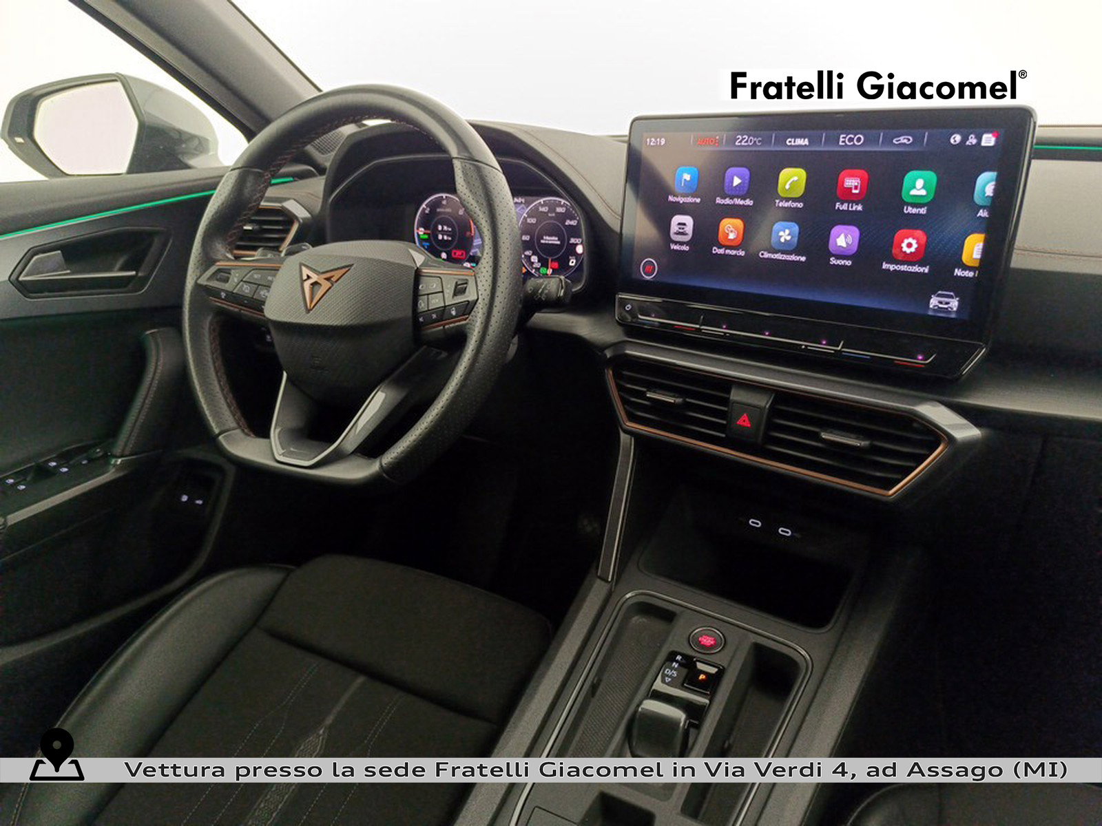 https://cdn-giacomel.caraffinity.it/fratelligiacomel/wrap360/large/83/+2026+10+06+V113606_6ac4d60a9d698.jpg/ca61cc815eb0661ceb4d0c10e15a8a0e.jpg