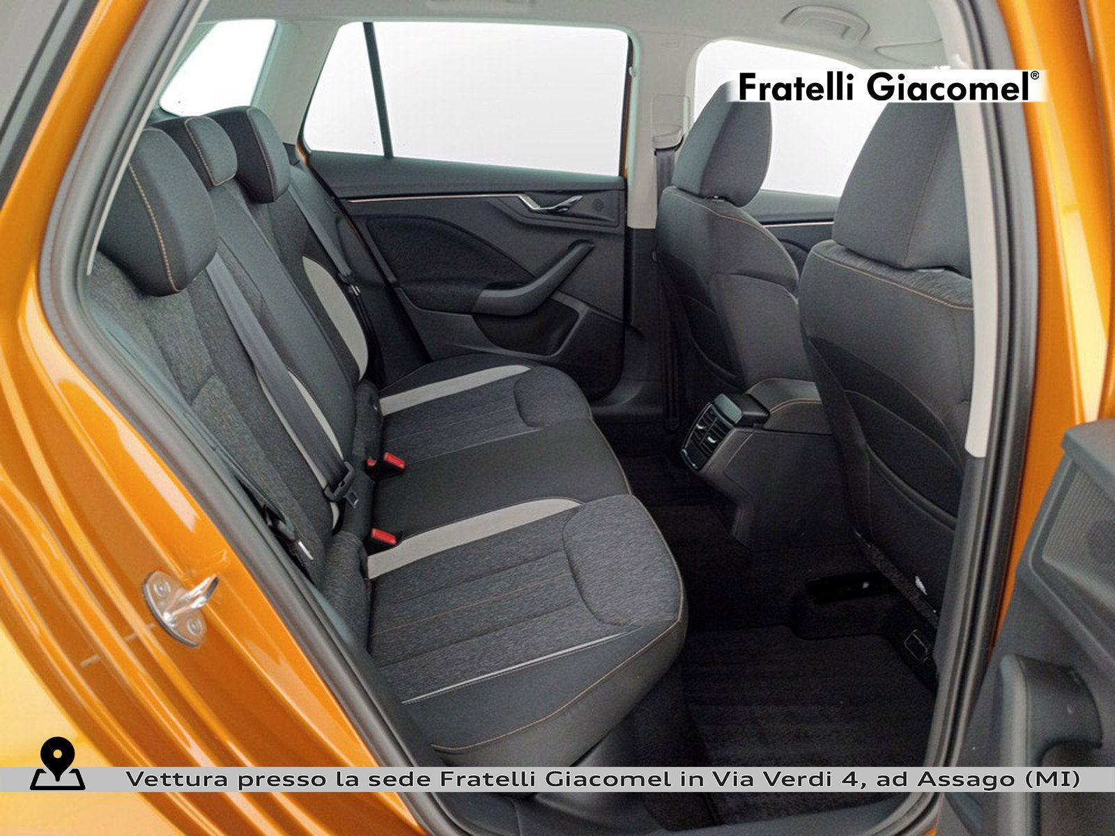 https://cdn-giacomel.caraffinity.it/fratelligiacomel/wrap360/large/83/+2026+10+07+V113653_6ac60b5b226a1.jpg/ab567fb754883ba4905fd1bfd02a8556.jpg