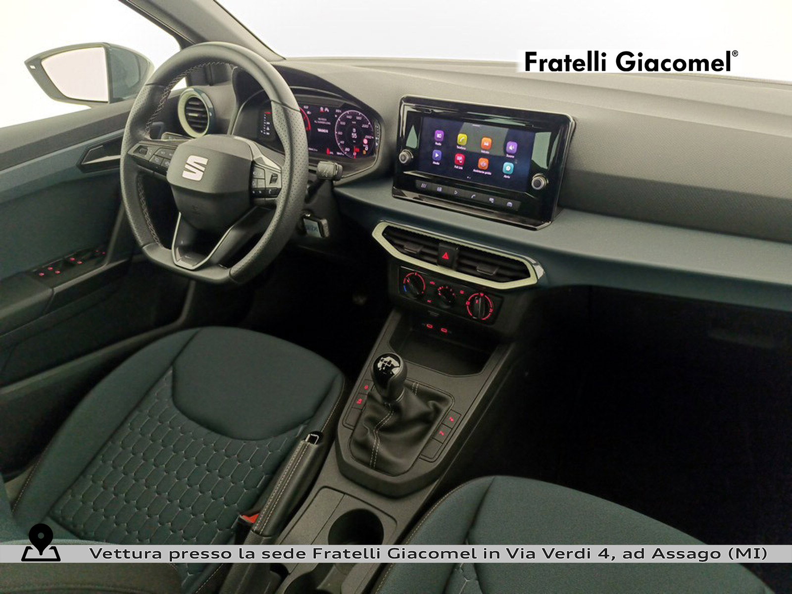 https://cdn-giacomel.caraffinity.it/fratelligiacomel/wrap360/large/83/+2026+10+08+V100794_6ac7a3529bc72.jpg/089ae0390238026f98d9f848e21f3f8a.jpg