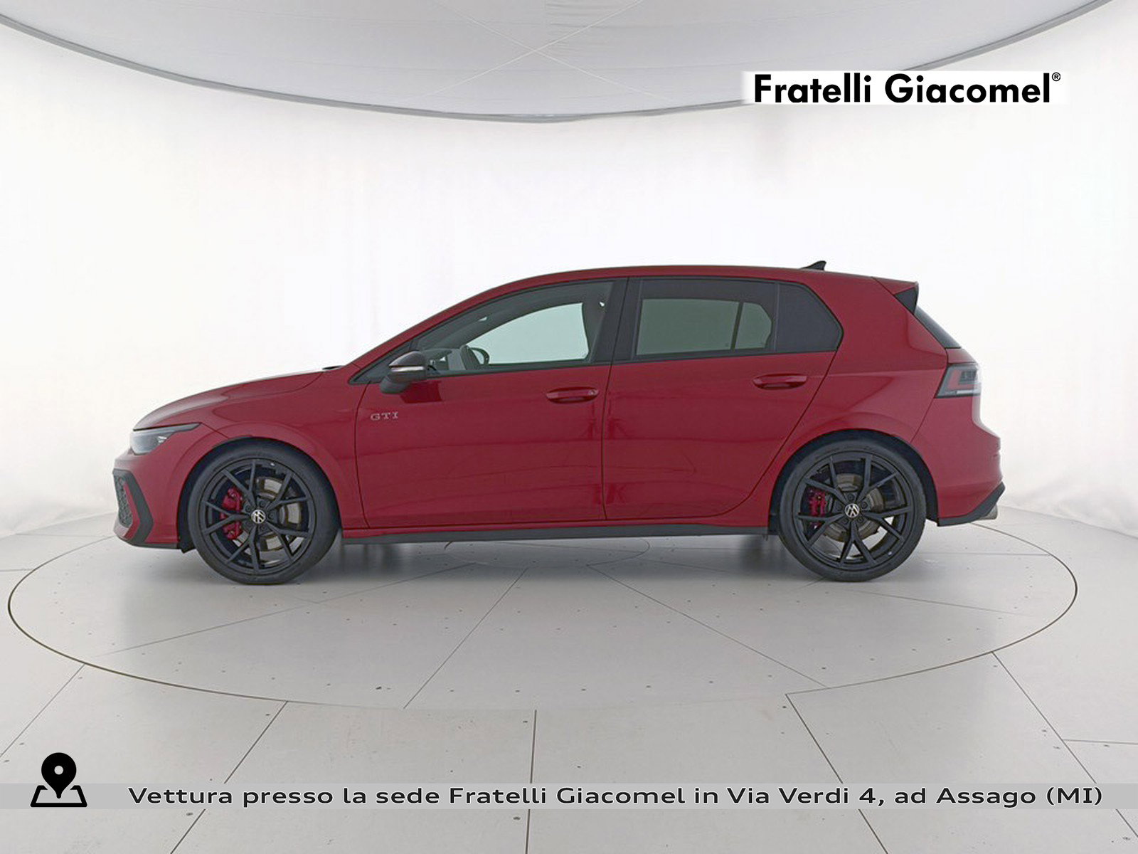 https://cdn-giacomel.caraffinity.it/fratelligiacomel/wrap360/large/83/+2026+10+08+V113930_6ac7a36661163.jpg/5a8942c9b89552f323aa47c5230347e9.jpg