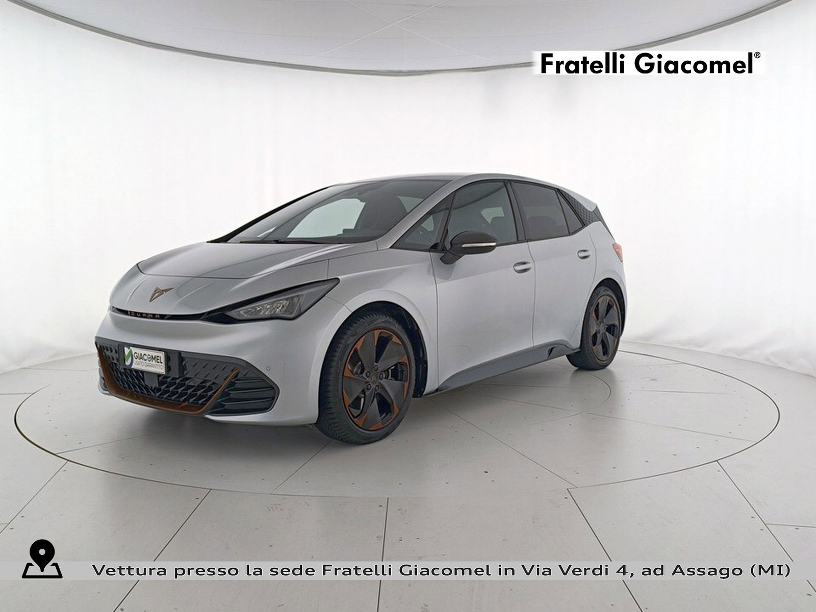 https://cdn-giacomel.caraffinity.it/fratelligiacomel/wrap360/large/83/+2026+10+12+V114003_6acc94ea52e37.jpg/5d3088d90e6ee93f871d6f59353acdb4.jpg?format=jpeg