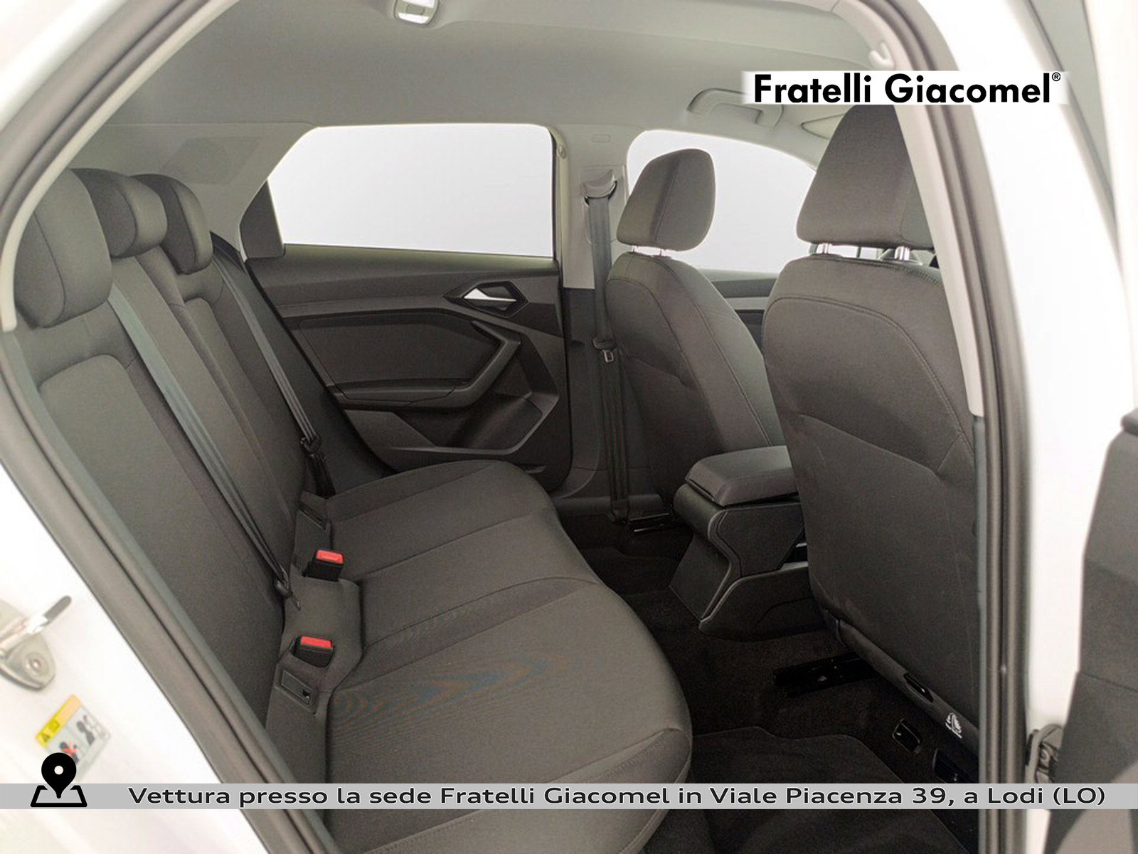 https://cdn-giacomel.caraffinity.it/fratelligiacomel/wrap360/large/84/+2026+06+25+V095716_6a3cef888a5c5.jpg/260ca61251670db60e94f71748419370.jpg