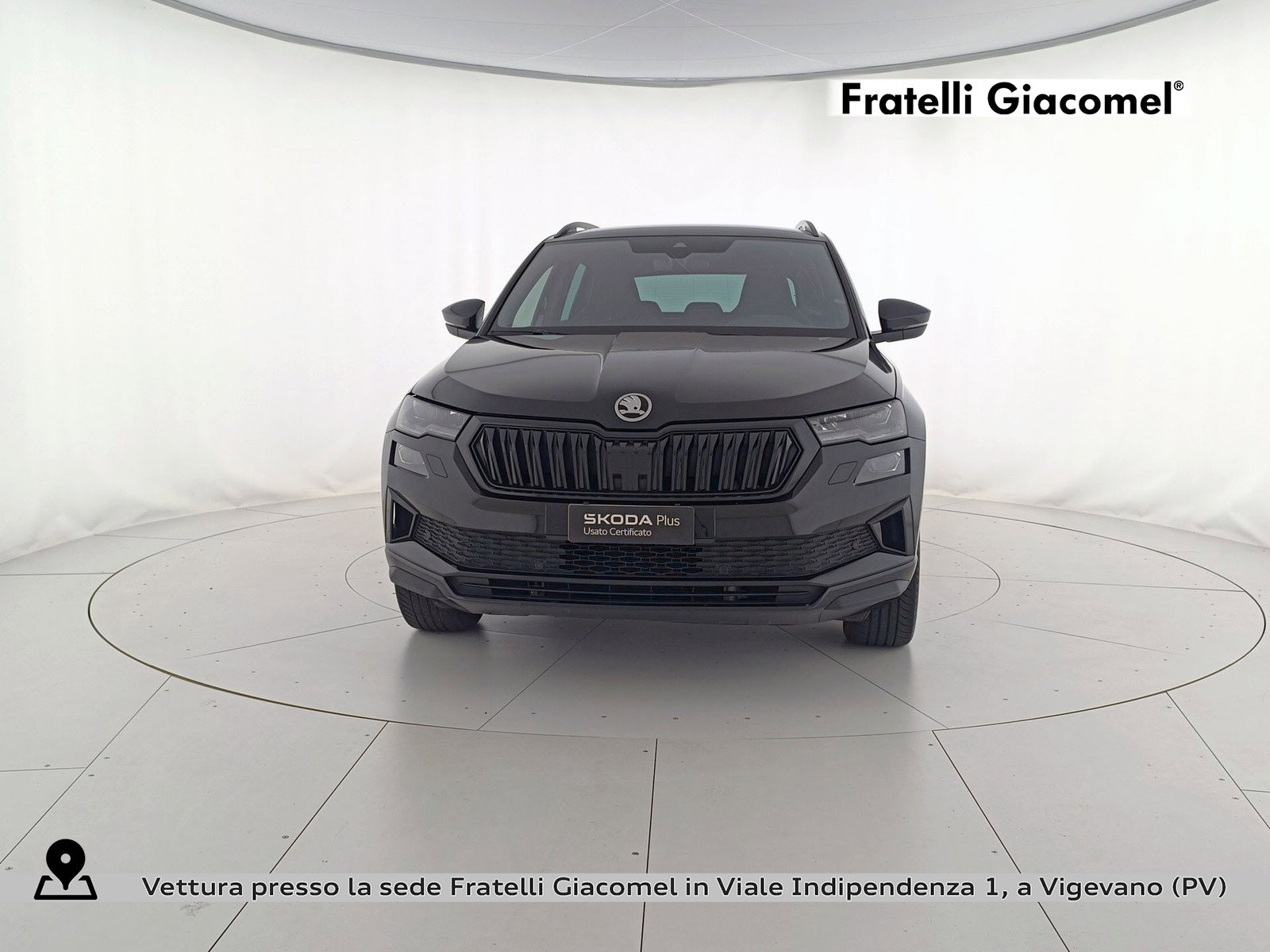 https://cdn-giacomel.caraffinity.it/fratelligiacomel/wrap360/large/85/+2026+04+21+V099518_69e74bf48efdb.jpg/e83bcd997bd090d7adb336de8874d80f.jpg
