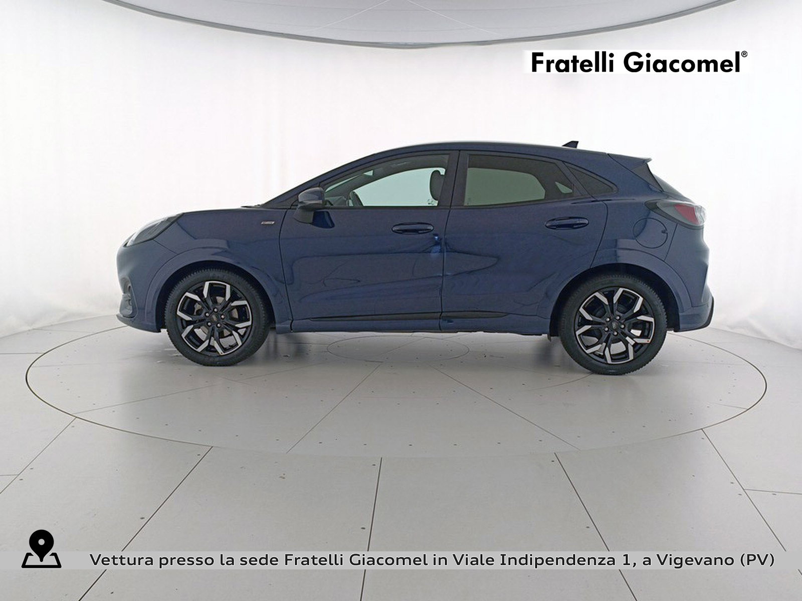 https://cdn-giacomel.caraffinity.it/fratelligiacomel/wrap360/large/85/+2026+05+13+V106358_6a04934261160.jpg/a989d93e87e6c118c97c74c6823af2b5.jpg
