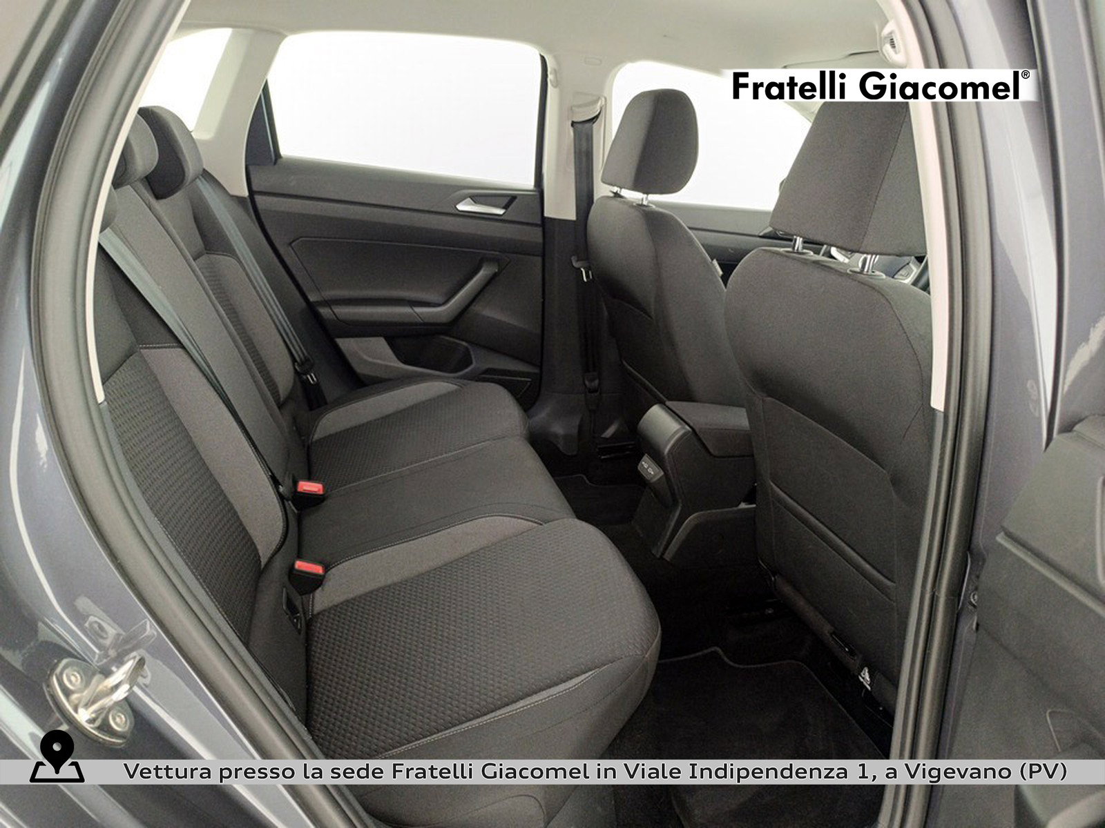 https://cdn-giacomel.caraffinity.it/fratelligiacomel/wrap360/large/85/+2026+05+18+V107190_6a0ad6b27974a.jpg/b6361ea392c812434f33c41bba036832.jpg