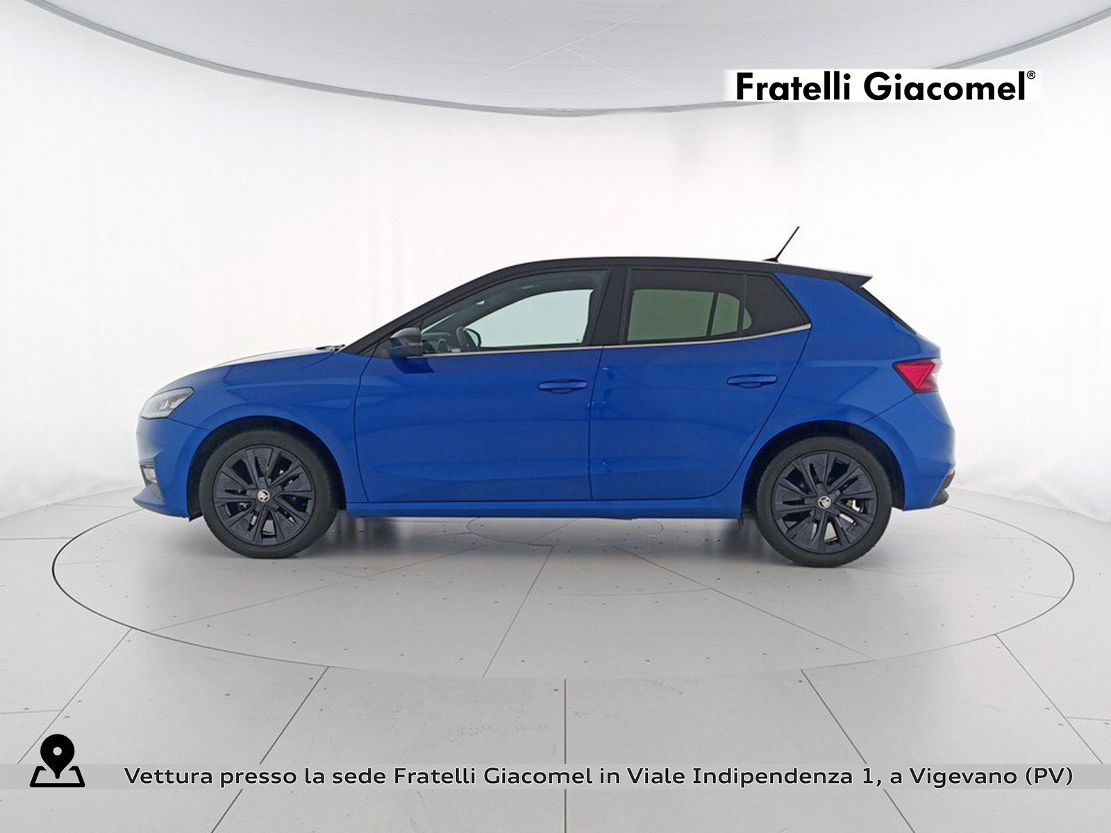 https://cdn-giacomel.caraffinity.it/fratelligiacomel/wrap360/large/85/+2026+05+20+V101249_6a0db1fb68a41.jpg/5c7ab7c058653e5c7f011fa0b12b2903.jpg