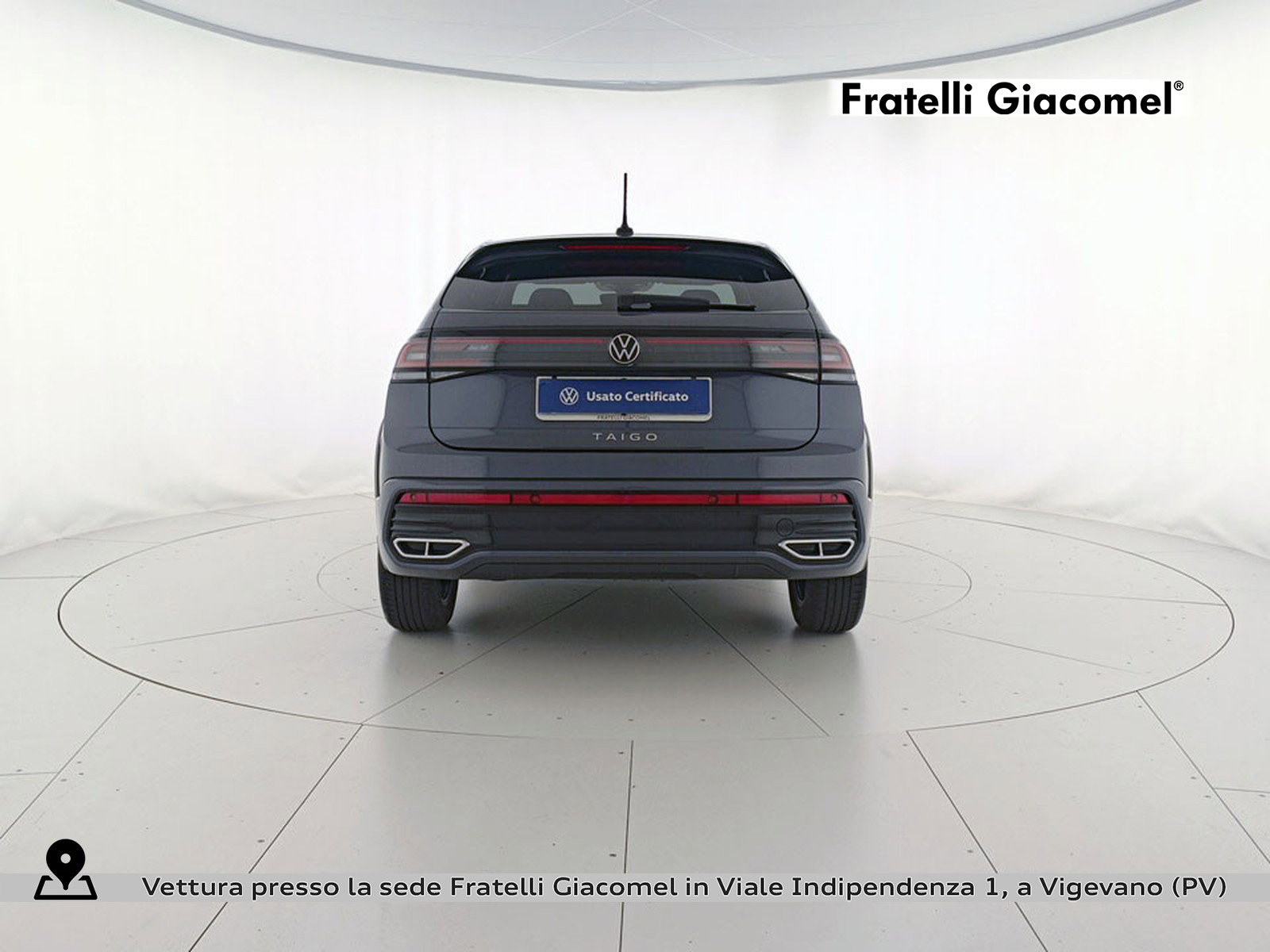 https://cdn-giacomel.caraffinity.it/fratelligiacomel/wrap360/large/85/+2026+05+26+V107189_6a157ec89177e.jpg/82b04e971efb71d0e1249ca278bce305.jpg